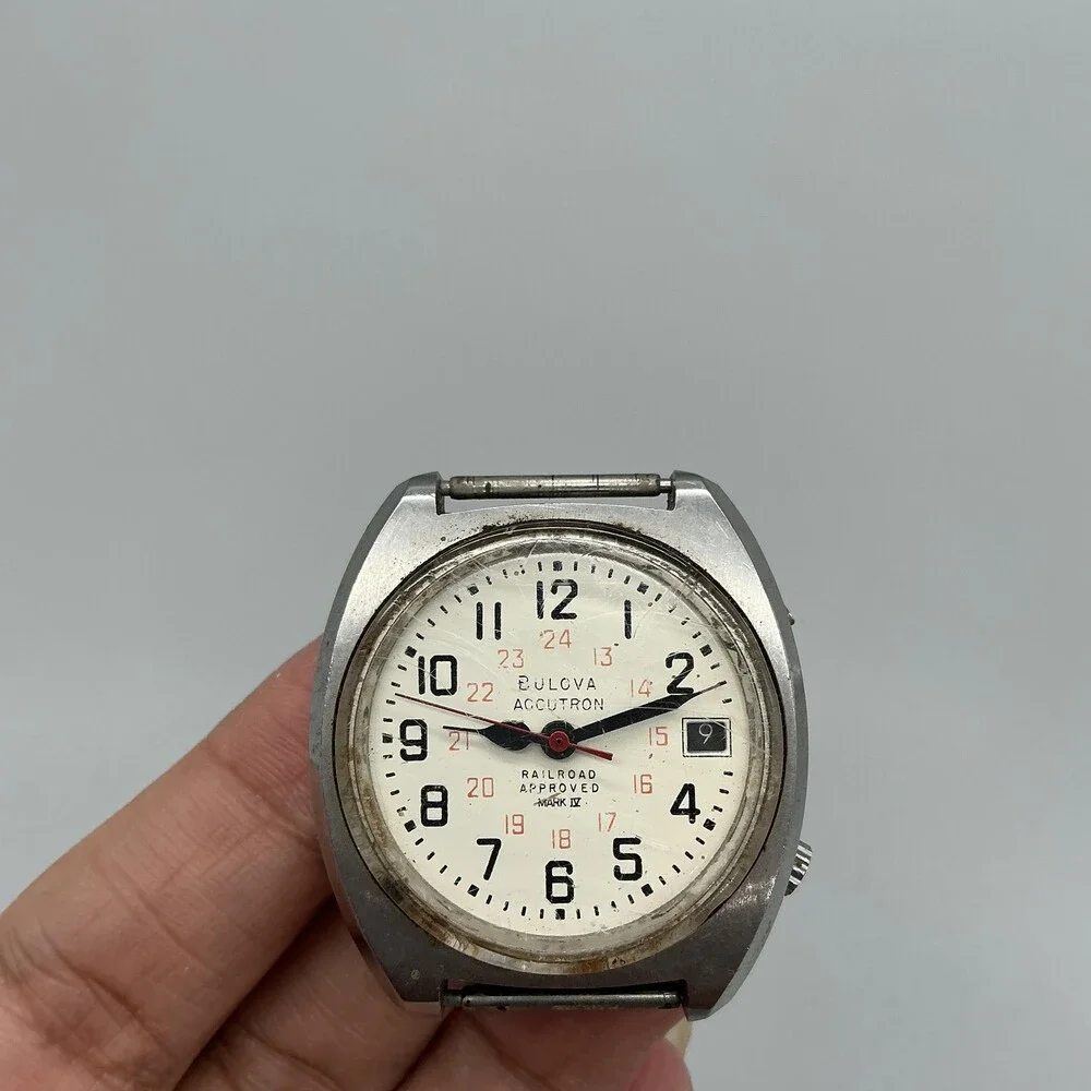 Vintage Bulova Accutron Railroad Mark IV Mens Watch 36mm Cream Dial For Parts